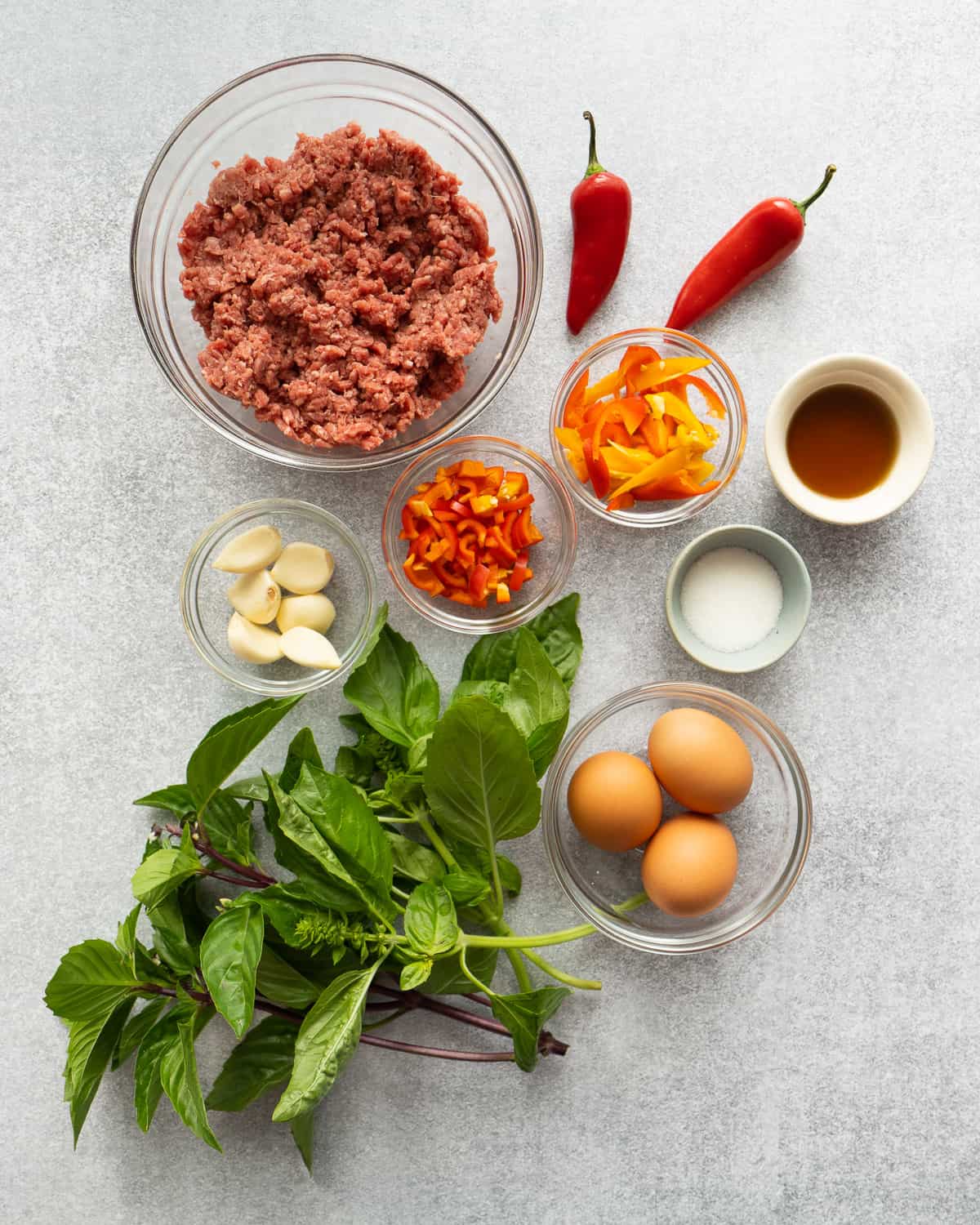 ingredients for pad kra pao